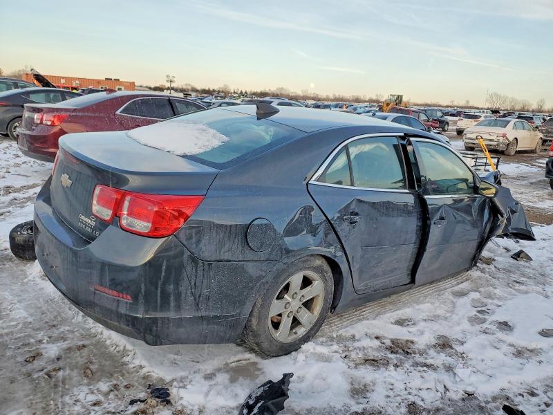 Photo 3 from auction – 2015 CHEVROLET MALIBU LS with VIN 1G11B5SL7FF105331