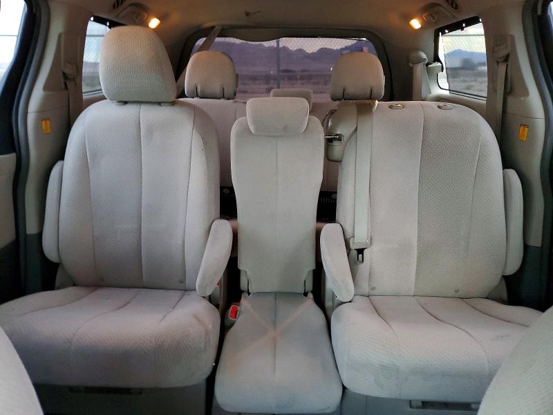 Photo 10 from auction – 2012 TOYOTA SIENNA LE with VIN 5TDKK3DC1CS242936