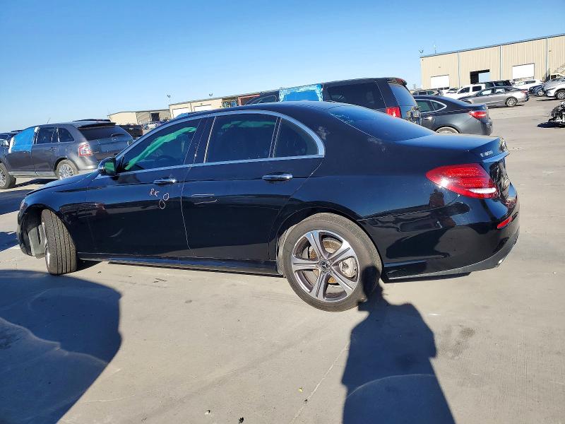 Photo 2 from auction – 2020 MERCEDES-BENZ E with VIN W1KZF8DB6LA838554