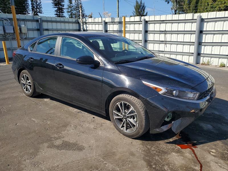 Photo 4 from auction – 2023 KIA FORTE with VIN 3KPF24AD9PE600837