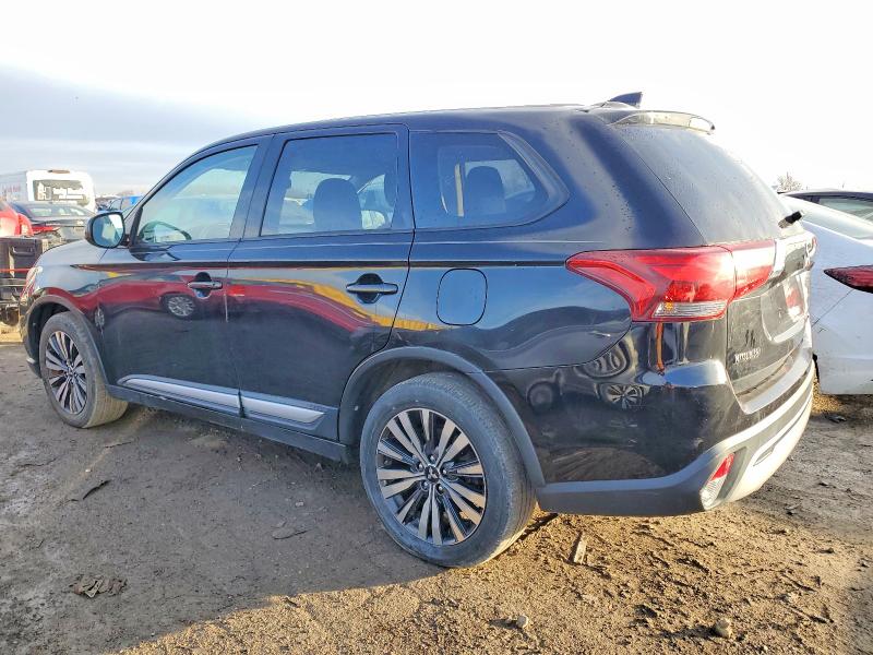 Photo 2 from auction – 2019 MITSUBISHI OUTLANDER with VIN JA4AD2A36KZ017262
