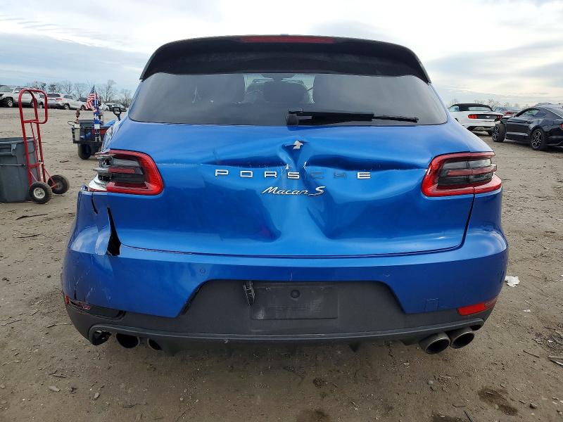 Photo 6 from auction – 2016 PORSCHE MACAN with VIN WP1AB2A56GLB51095