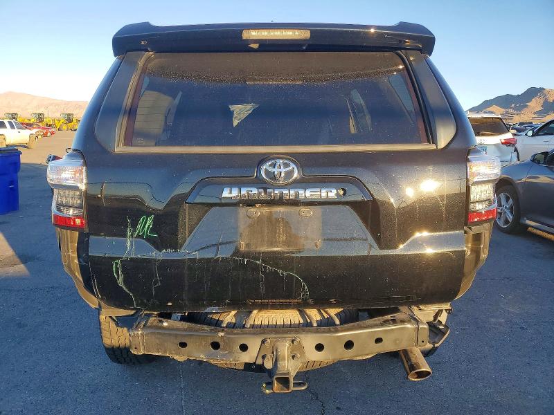 Photo 6 from auction – 2019 TOYOTA 4RUNNER with VIN JTEBU5JR6K5650279