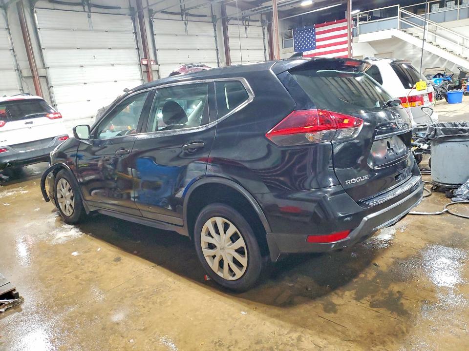 Photo 2 from auction – 2018 NISSAN ROGUE S with VIN KNMAT2MV9JP586140