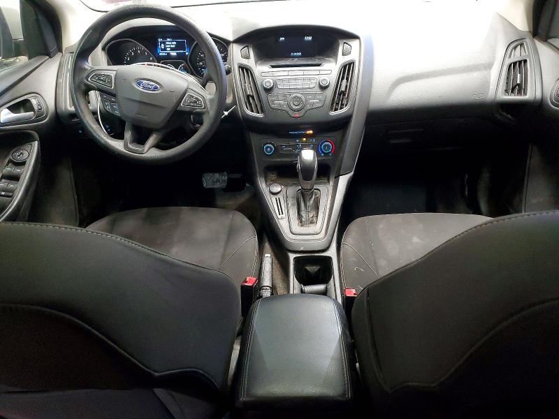 Photo 8 from auction – 2015 FORD FOCUS SE with VIN 1FADP3K23FL201532