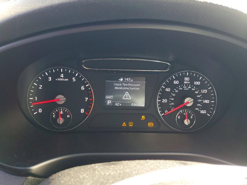 Photo 9 from auction – 2019 KIA SORENTO LX with VIN 5XYPGDA55KG532966