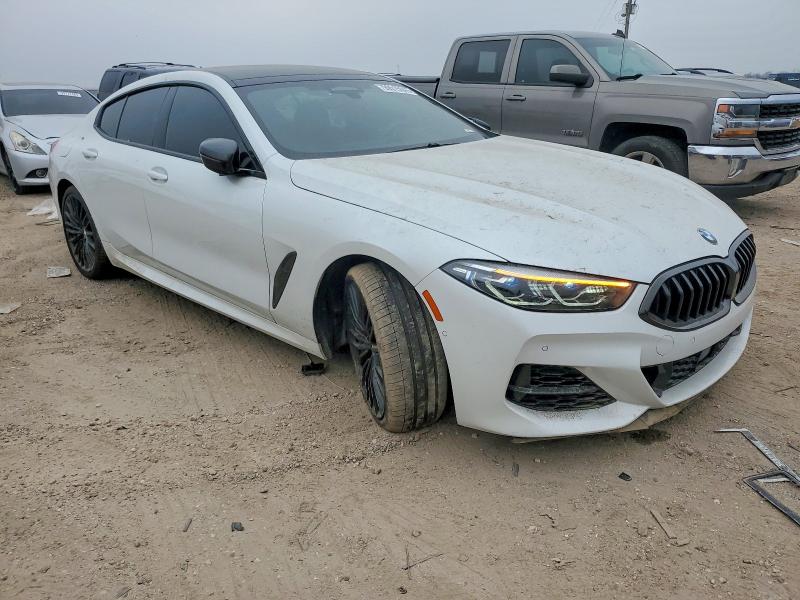 Photo 4 from auction – 2022 BMW M850XI with VIN WBAGV8C01NCH27406