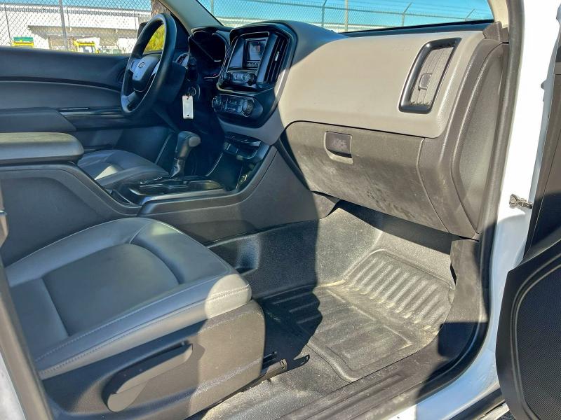 Photo 5 from auction – 2017 CHEVROLET COLORADO with VIN 1GCHSBEA9H1223685