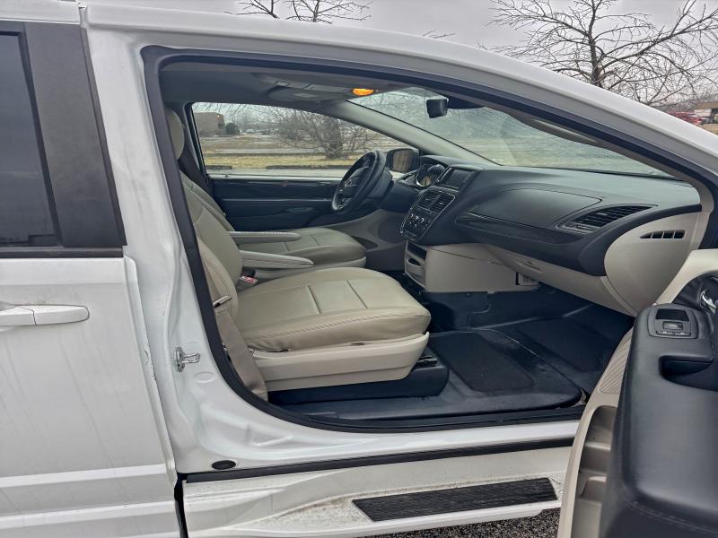 Photo 5 from auction – 2018 DODGE GRAND CARA with VIN 2C7WDGBG2JR363038