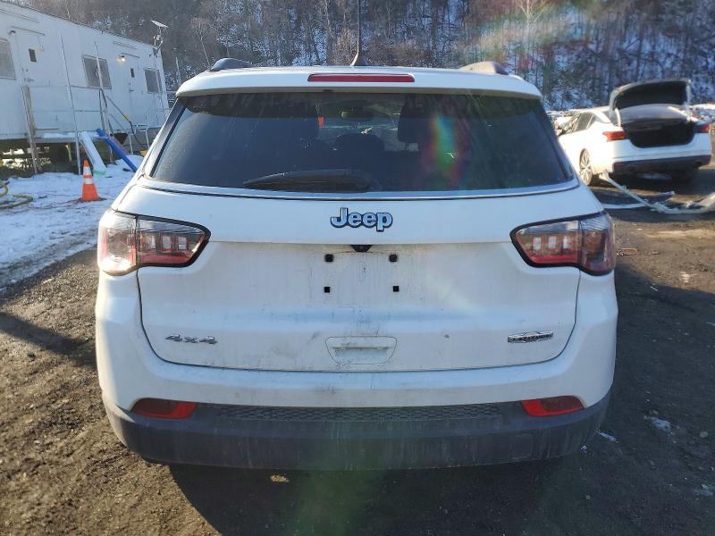 Photo 6 from auction – 2022 JEEP COMPASS LA with VIN 3C4NJDBB3NT115713