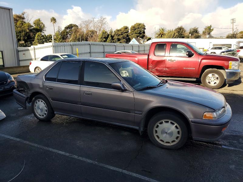 Photo 4 from auction – 1992 HONDA ACCORD with VIN 1HGCB7671NA207553