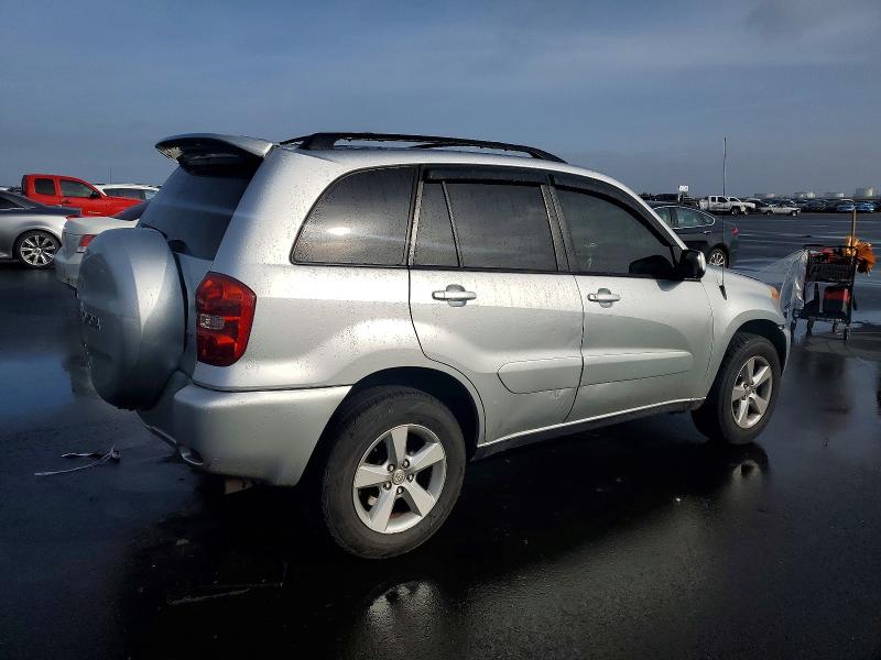 Photo 3 from auction – 2005 TOYOTA RAV4 with VIN JTEHD20V950037906