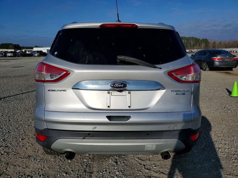 Photo 6 from auction – 2016 FORD ESCAPE with VIN 1FMCU9J96GUC49002