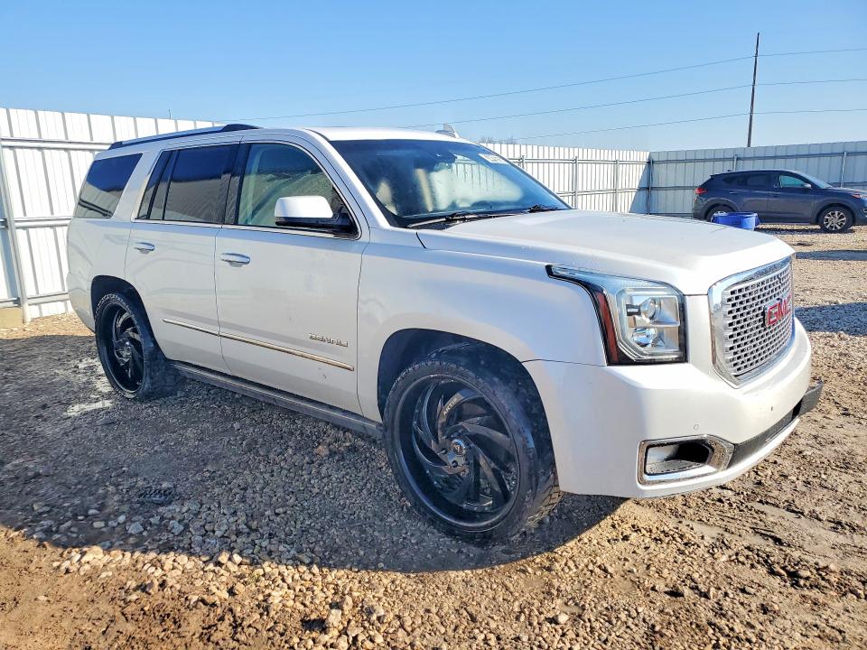 Photo 4 from auction – 2017 GMC YUKON with VIN 1GKS1CKJ3HR136728