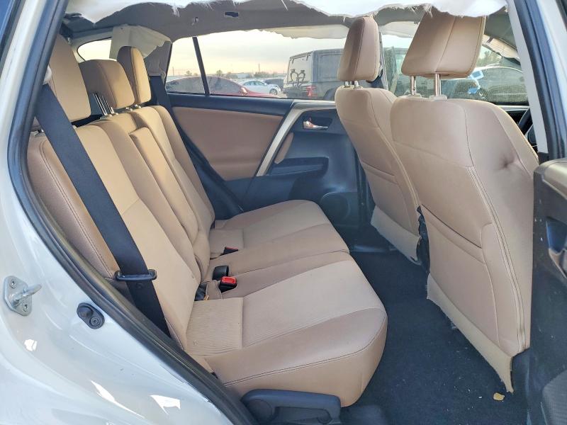 Photo 11 from auction – 2015 TOYOTA RAV4 with VIN 2T3WFREV3FW146883