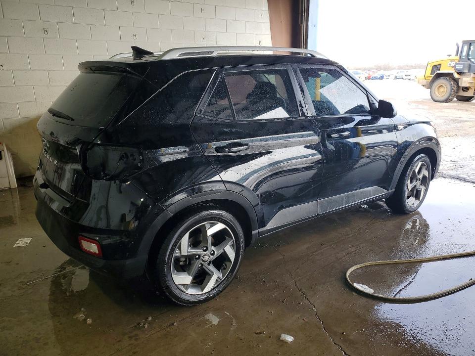Photo 3 from auction – 2020 HYUNDAI VENUE SEL with VIN KMHRC8A37LU026657