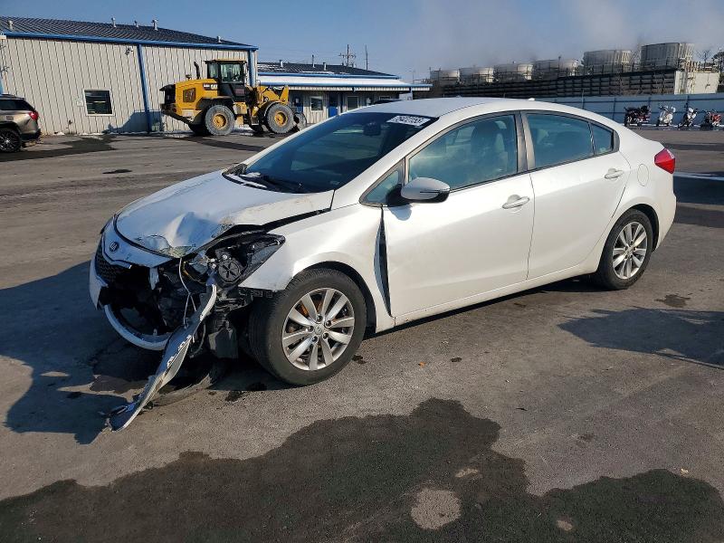 KIA FORTE 2016 with VIN KNAFX4A66G5439309 - Photo from auction