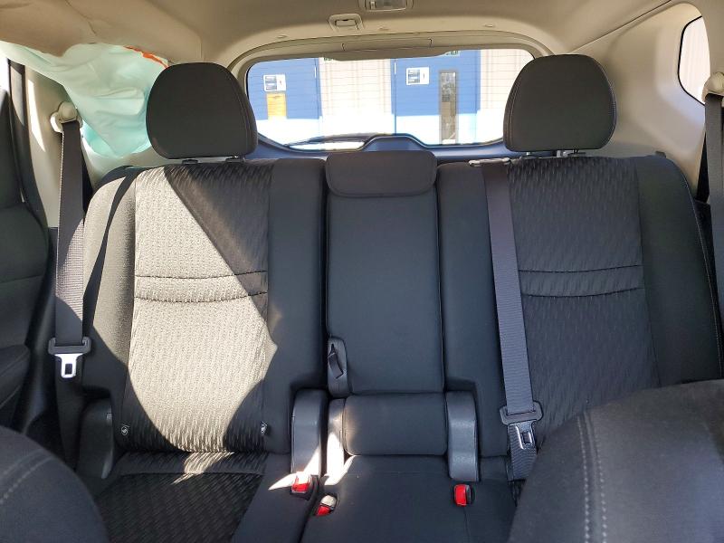 Photo 10 from auction – 2018 NISSAN ROGUE S with VIN KNMAT2MT5JP589924