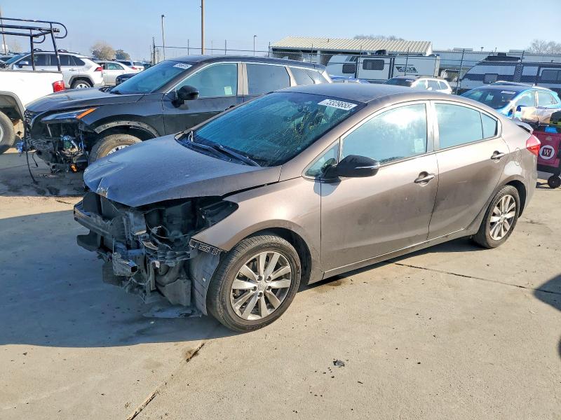 KIA FORTE LX 2014 with VIN KNAFX4A60E5240625 - Photo from auction