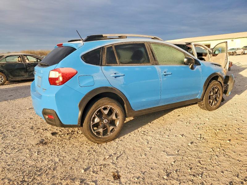 Photo 3 from auction – 2017 SUBARU CROSSTREK with VIN JF2GPAAC5HG276140