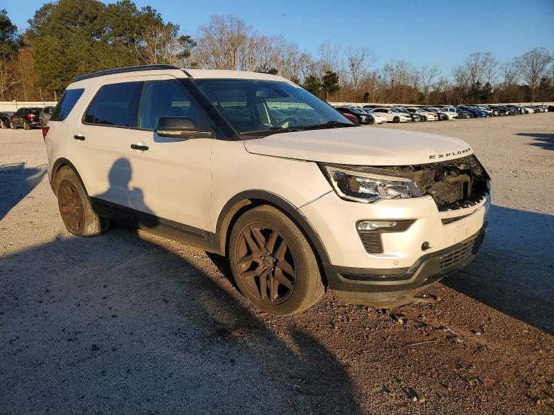 Photo 4 from auction – 2018 FORD EXPLORER with VIN 1FM5K8GT5JGB96536
