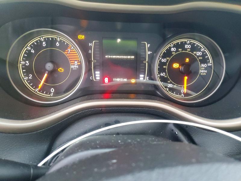 Photo 9 from auction – 2017 JEEP CHEROKEE with VIN 1C4PJMCS4HW532330