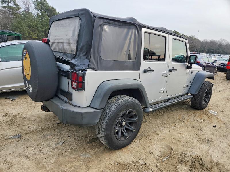 Photo 3 from auction – 2010 JEEP WRANGLER U with VIN 1J4BA3H13AL175681
