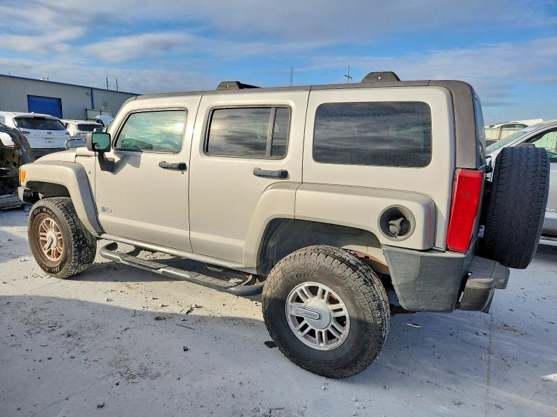 Photo 2 from auction – 2007 HUMMER H3 with VIN 5GTDN13E878183247