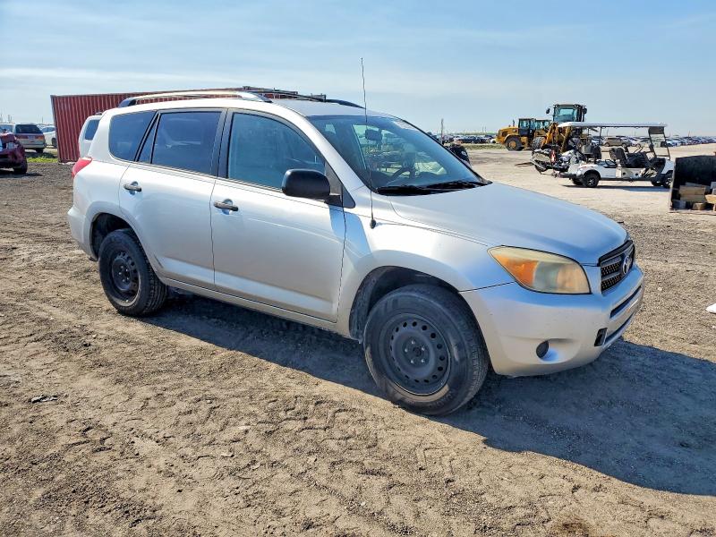 Photo 4 from auction – 2006 TOYOTA RAV4 with VIN JTMZD33V065022015