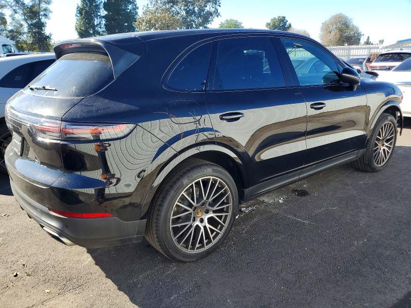 Photo 3 from auction – 2021 PORSCHE CAYENNE with VIN WP1AA2AY7MDA10166