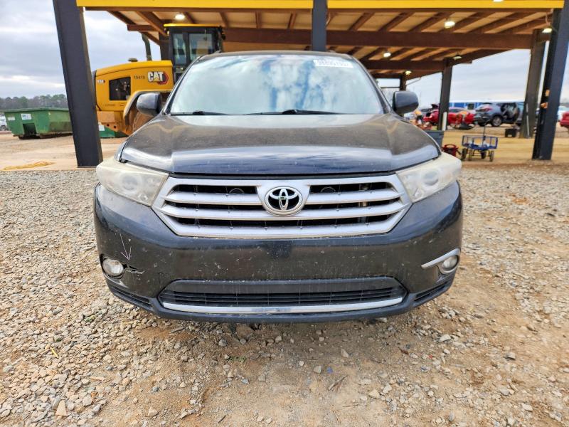 Photo 5 from auction – 2011 TOYOTA HIGHLANDER with VIN 5TDZK3EH4BS049252
