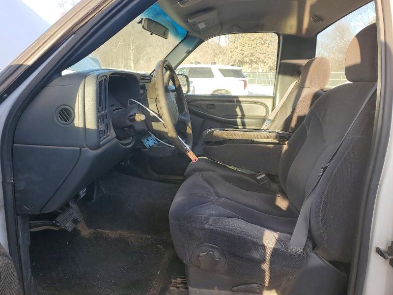 Photo 7 from auction – 2000 GMC NEW SIERRA with VIN 1GTEC14W3YE282831