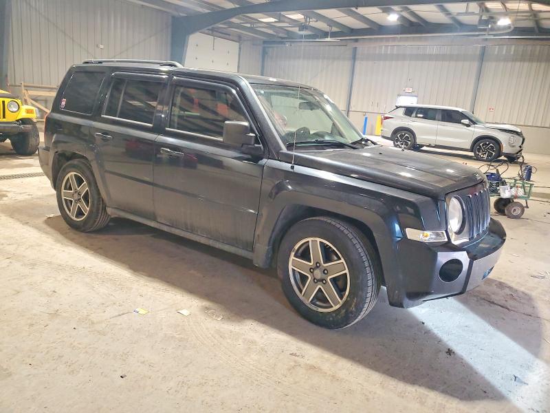 Photo 4 from auction – 2010 JEEP PATRIOT with VIN 1J4NT2GB3AD504899