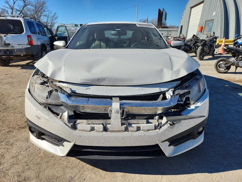 Zdjęcie 5 z aukcji – 2017 HONDA CIVIC EXL z VIN 2HGFC3B73HH356920