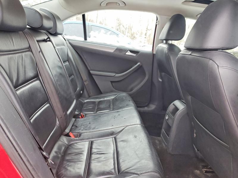 Photo 10 from auction – 2016 VOLKSWAGEN JETTA SEL with VIN 3VWL07AJ8GM203848