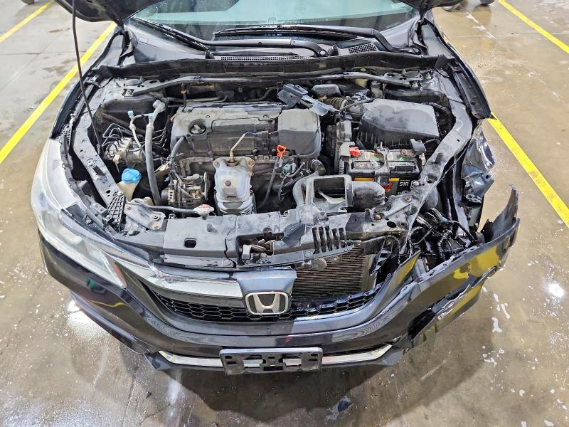 Photo 11 from auction – 2017 HONDA ACCORD with VIN 1HGCR2E56HA253401