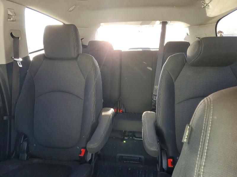 Photo 10 from auction – 2017 CHEVROLET TRAVERSE L with VIN 1GNKVHKD3HJ191371