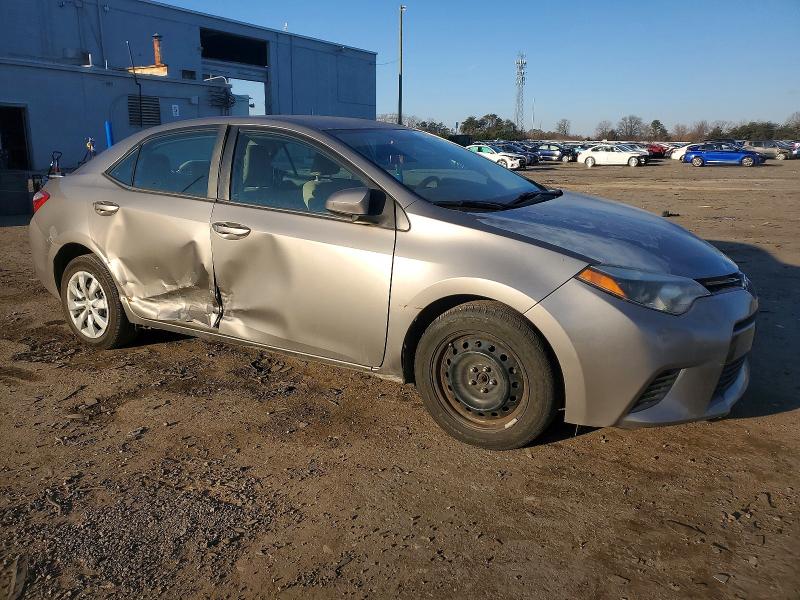 Photo 4 from auction – 2015 TOYOTA COROLLA L with VIN 2T1BURHE2FC309176