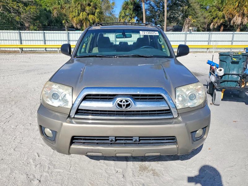 Photo 5 from auction – 2006 TOYOTA 4RUNNER SR with VIN JTEZU14R760068875