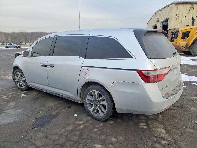 Photo 2 from auction – 2013 HONDA ODYSSEY with VIN 5FNRL5H29DB054227