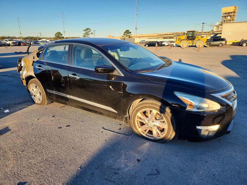 Photo 4 from auction – 2015 NISSAN ALTIMA 2.5 with VIN 1N4AL3APXFC175992