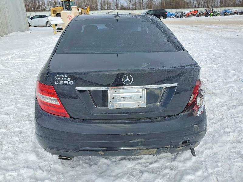 Photo 6 from auction – 2014 MERCEDES-BENZ C with VIN WDDGF4HB2EA951642