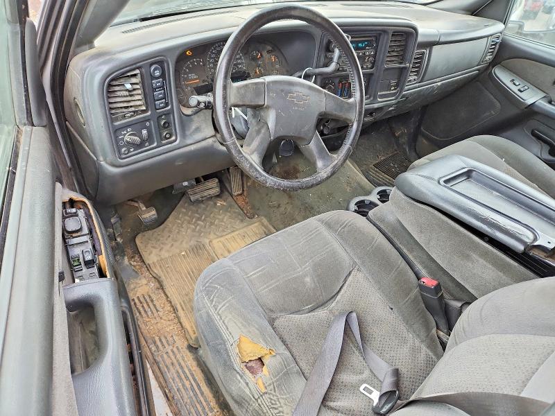 Photo 8 from auction – 2003 CHEVROLET SILVERADO with VIN 2GCEK19T931168778