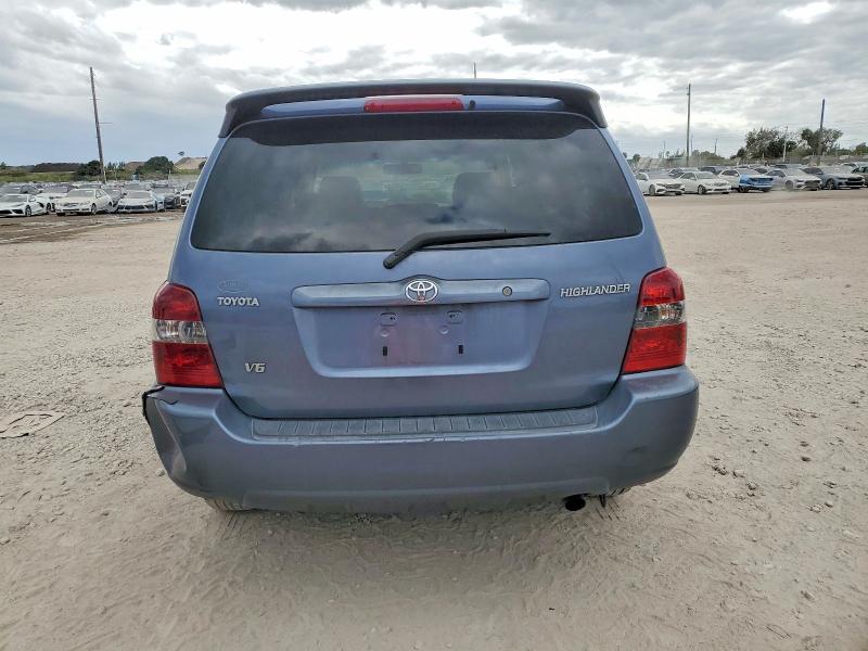 Photo 6 from auction – 2007 TOYOTA HIGHLANDER with VIN JTEGP21A470132004