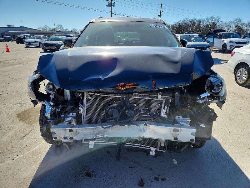 Photo 5 from auction – 2017 NISSAN PATHFINDER with VIN 5N1DR2MM5HC604942