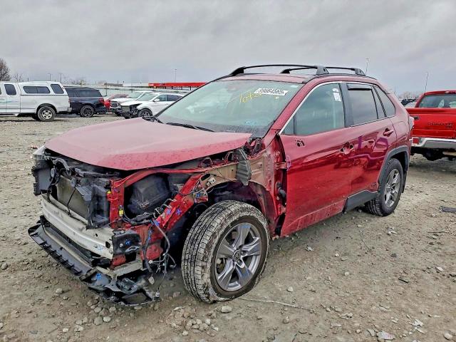 TOYOTA RAV4 XLE 2024 with VIN 2T3RWRFV5RW201995 - Photo from auction