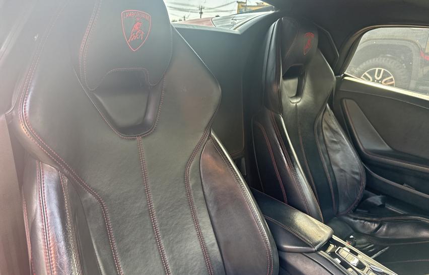 Photo 6 from auction – 2016 LAMBORGHINI HURACAN with VIN ZHWUR1ZF9GLA04958