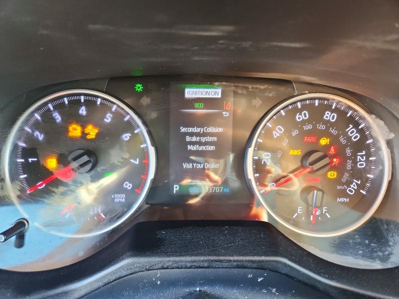 Photo 9 from auction – 2020 TOYOTA RAV4 XLE with VIN 2T3P1RFV2LC101092