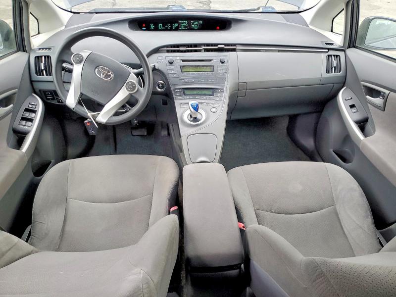 Photo 8 from auction – 2011 TOYOTA PRIUS with VIN JTDKN3DU9B1477886