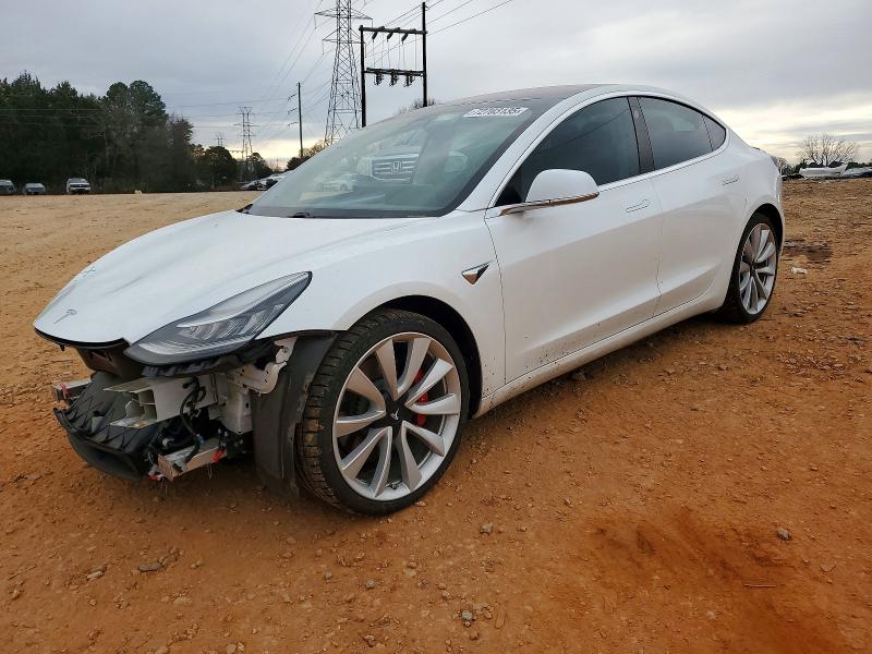TESLA MODEL 3 2019 with VIN 5YJ3E1EB3KF231428 - Photo from auction